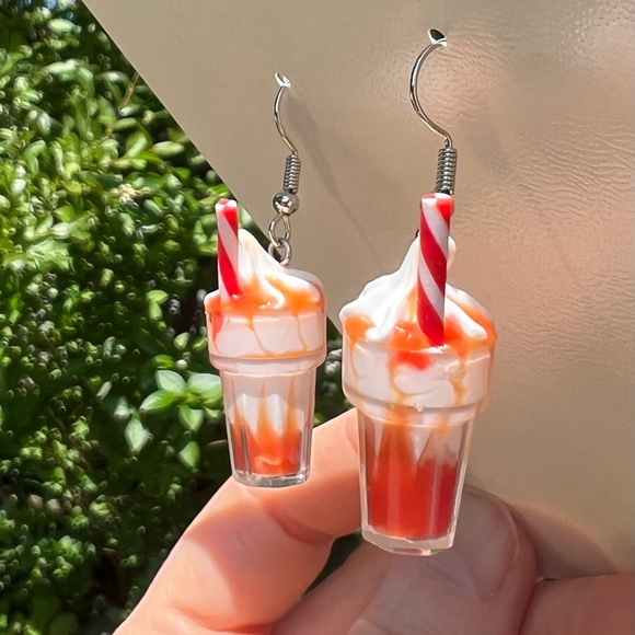 Jewelry - Ice Cream Float Earrings 5/$25